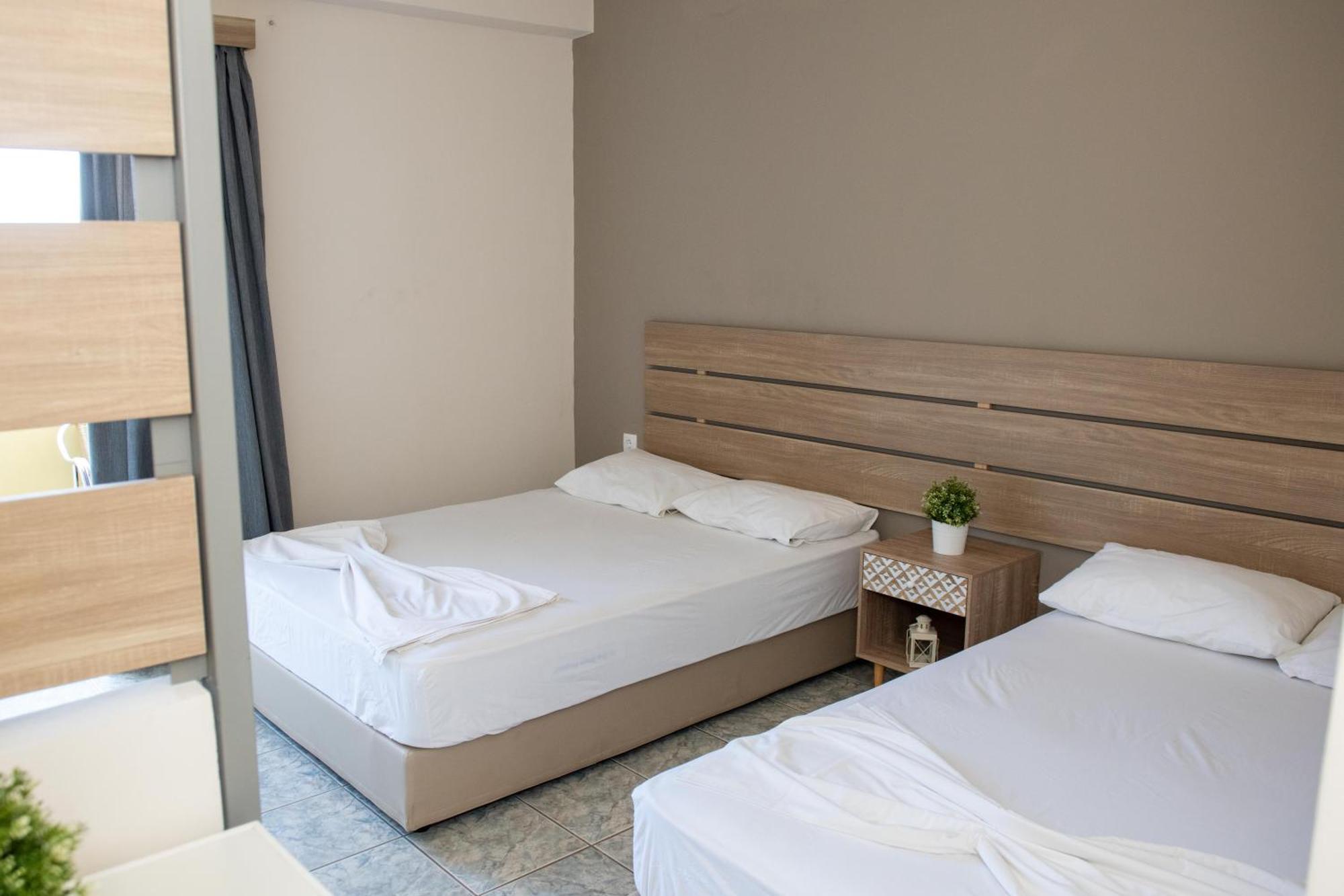 Hotel Tota Marinou Agii Apostoli Esterno foto